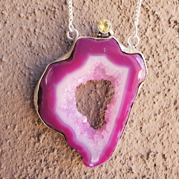 New Pink Agate Druzy & Citrine Silver Necklace. - Picture 16 of 16